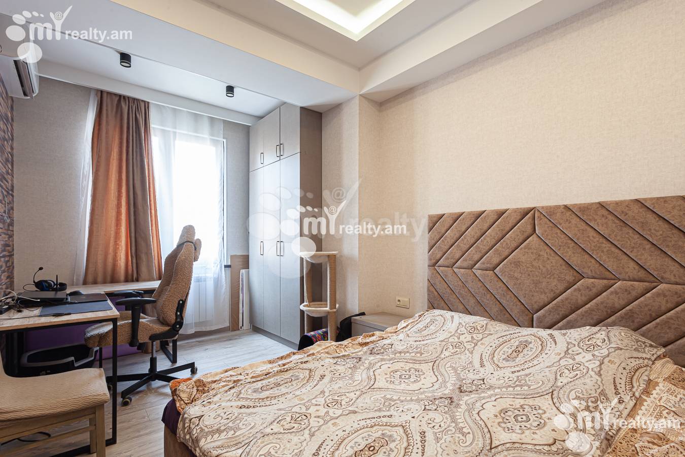 3 bedroom apartment for sale N. Tigranyan dead end, Arabkir Yerevan, 156040