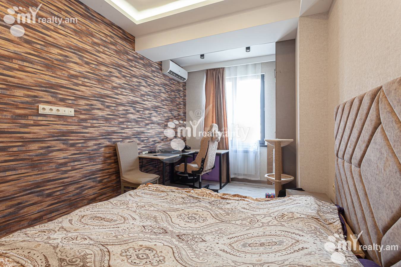 3 bedroom apartment for sale N. Tigranyan dead end, Arabkir Yerevan, 156040