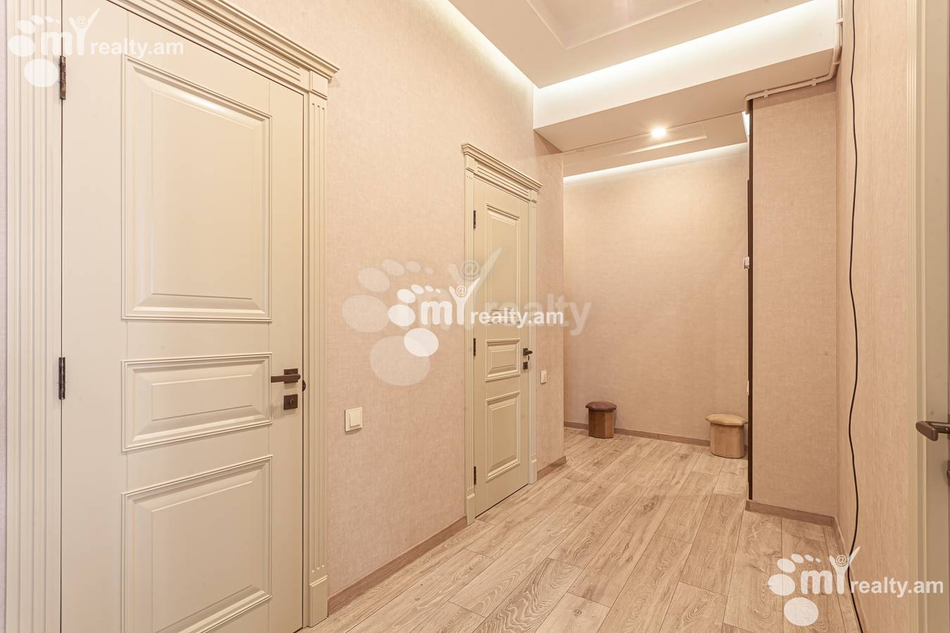 3 bedroom apartment for sale N. Tigranyan dead end, Arabkir Yerevan, 156040