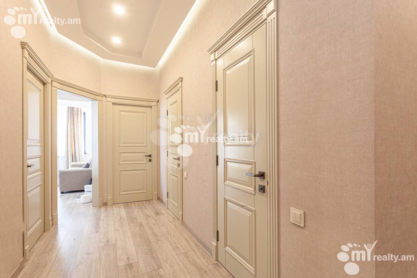 3 bedroom apartment for sale N. Tigranyan dead end, Arabkir Yerevan, 156040