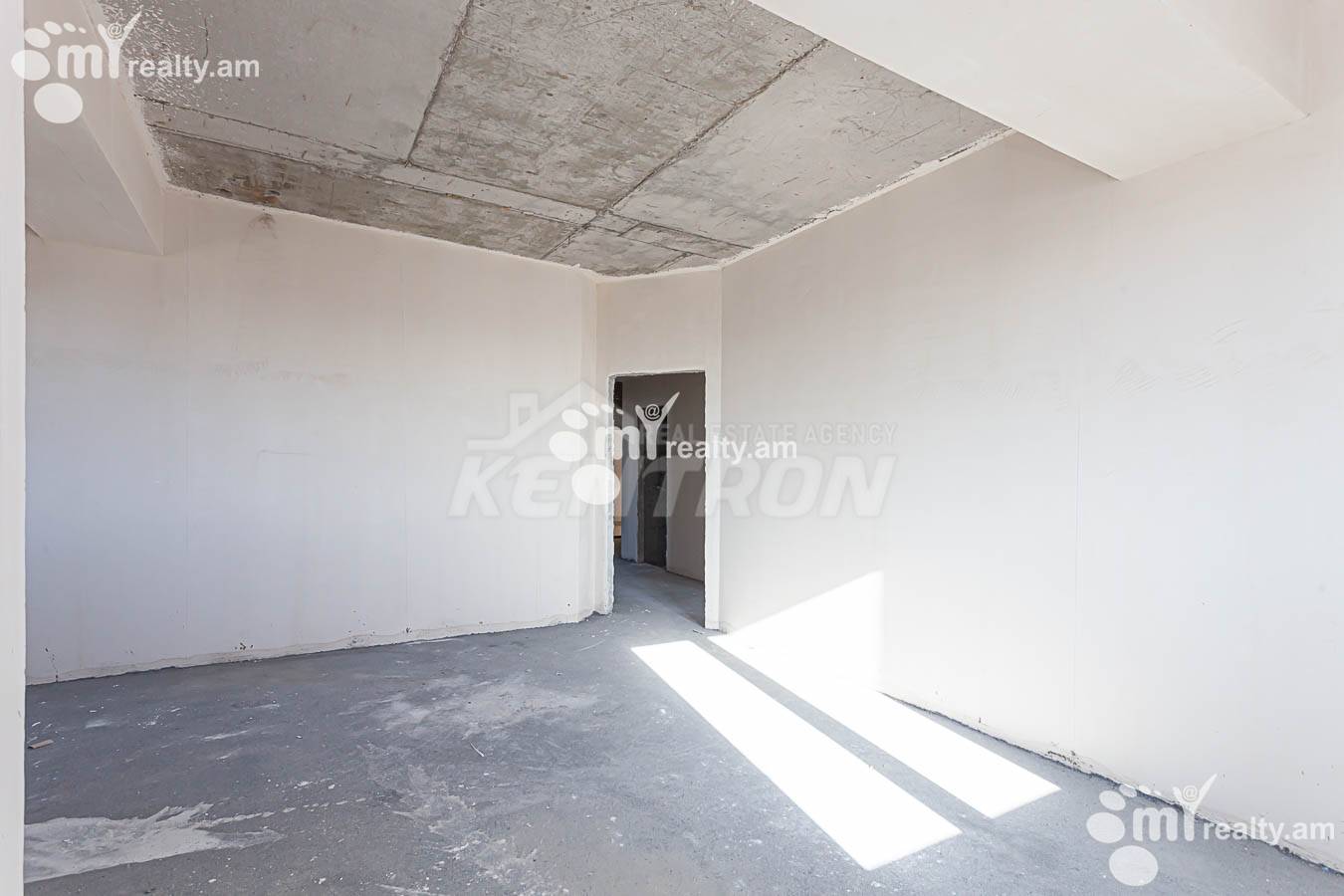 4 սենյականոց բնակարան  Հասրաթյան փ., Աջափնյակ Երևան, 154709