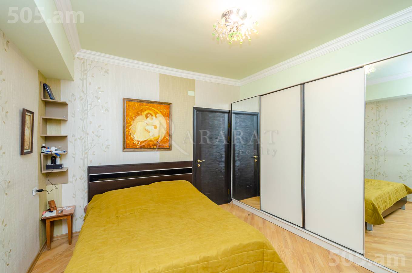 5 սենյականոց բնակարան  Օրբելի Եղբայրների փող, Արաբկիր Երևան, 154291