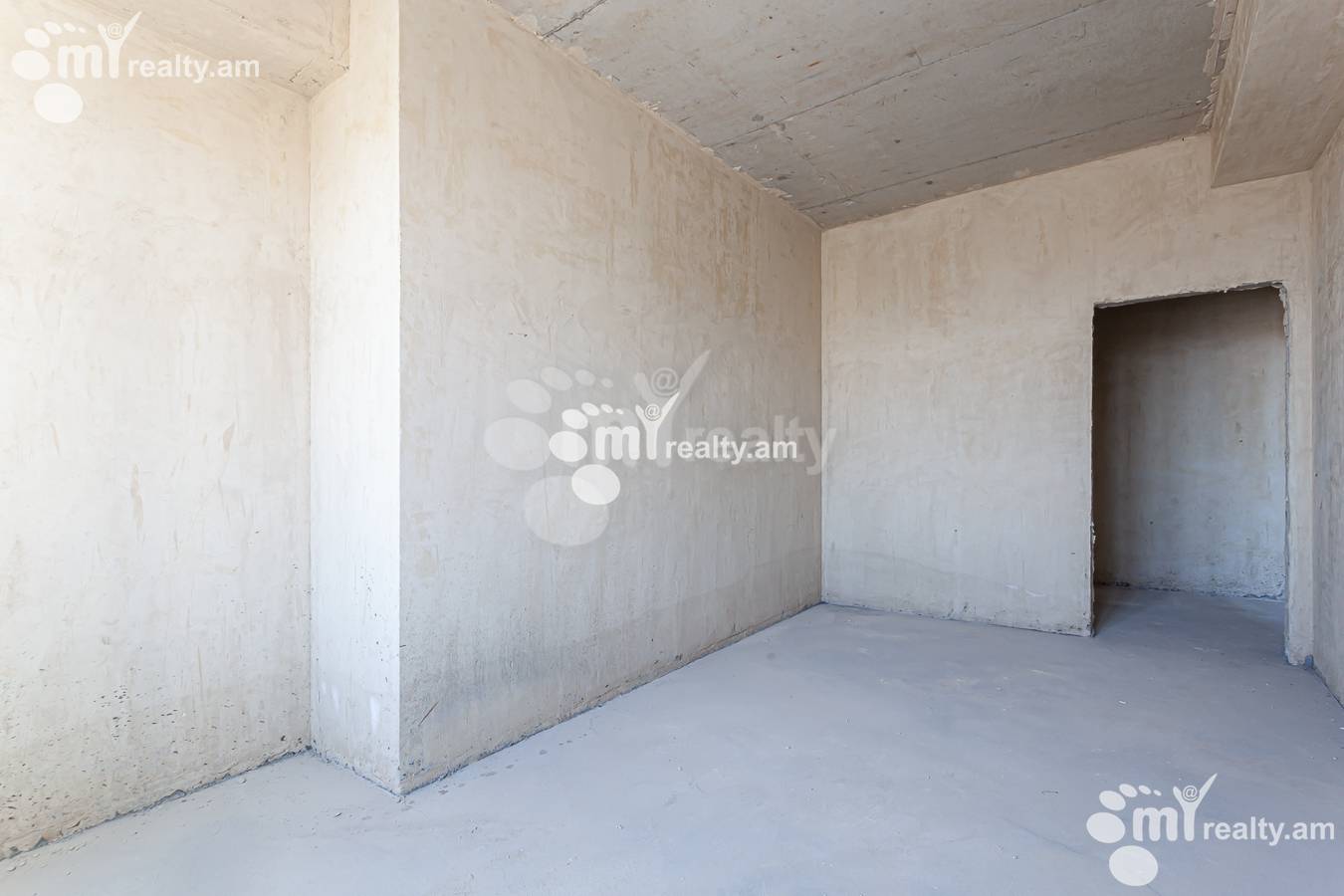 3 bedroom apartment for sale خیابان گِریبودوف, عربگیر ایروان, 156680
