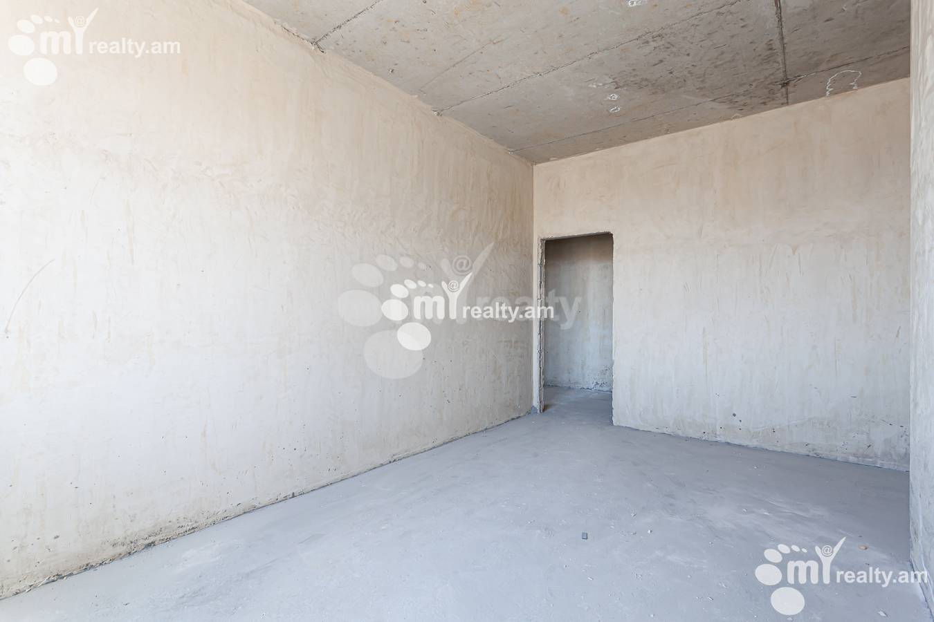 3 bedroom apartment for sale خیابان گِریبودوف, عربگیر ایروان, 156680