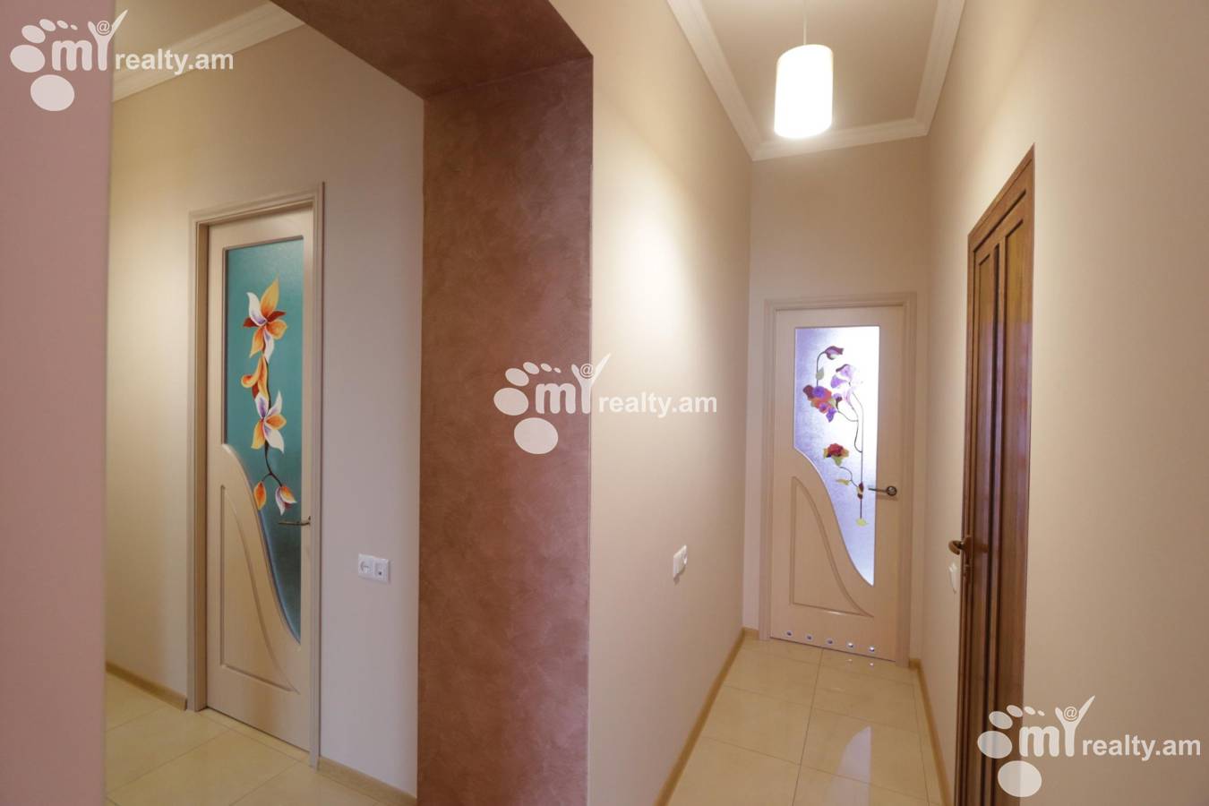 3 սենյականոց բնակարան  Կոմիտասի պող, Արաբկիր Երևան, 148436