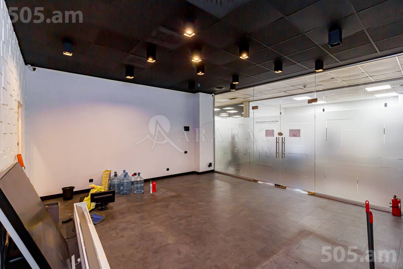 Снять коммерческoе помещение Арам ул, Центр Ереван, 151783