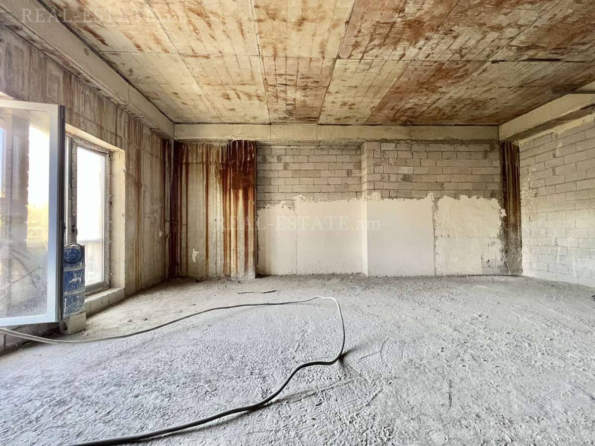 3 bedroom apartment for sale خیابان پارونیان, مرکز شهر ایروان, 139699