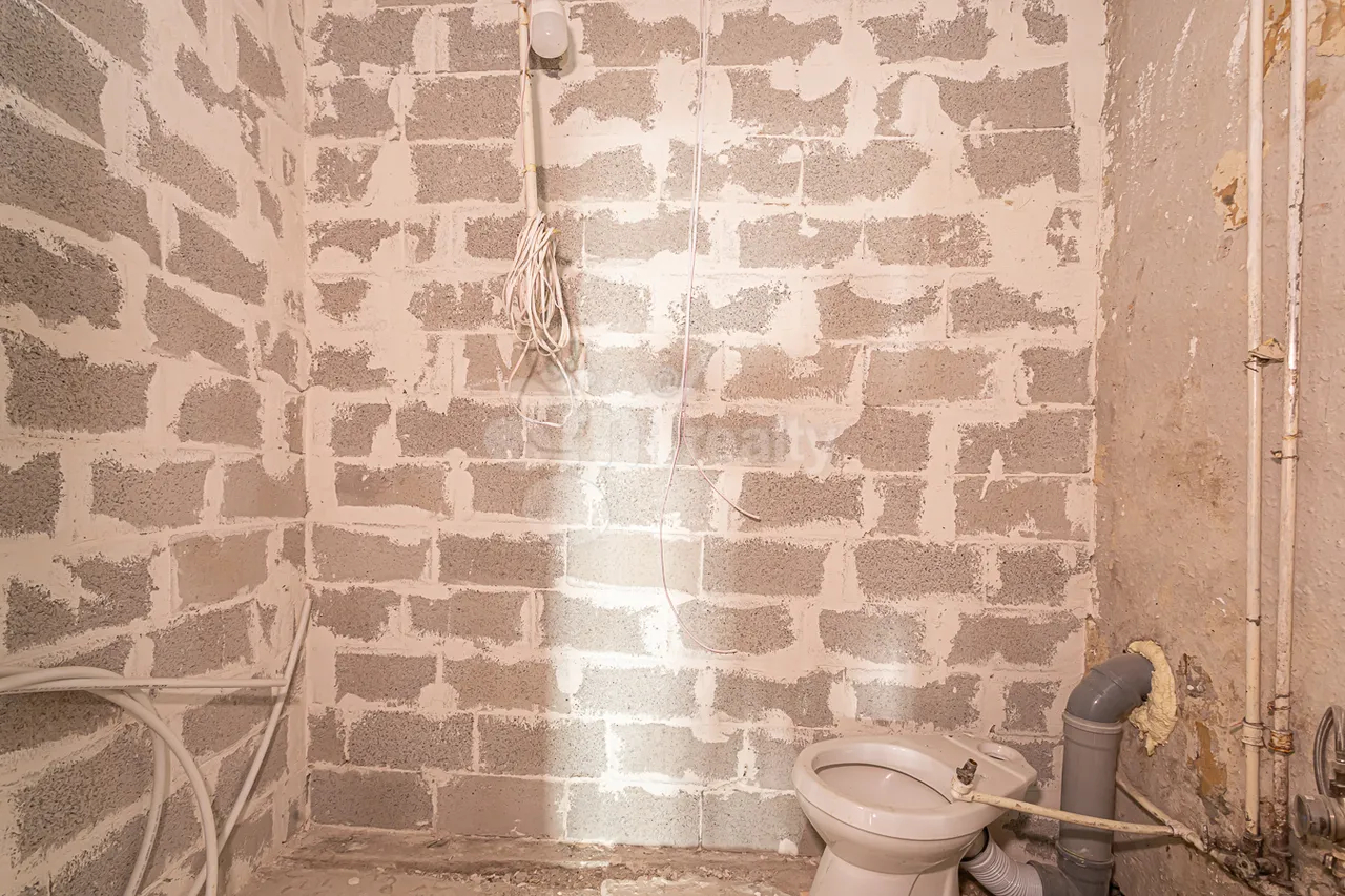 5 bedroom apartment for sale خیابان کومیتاس, عربگیر ایروان, 158189