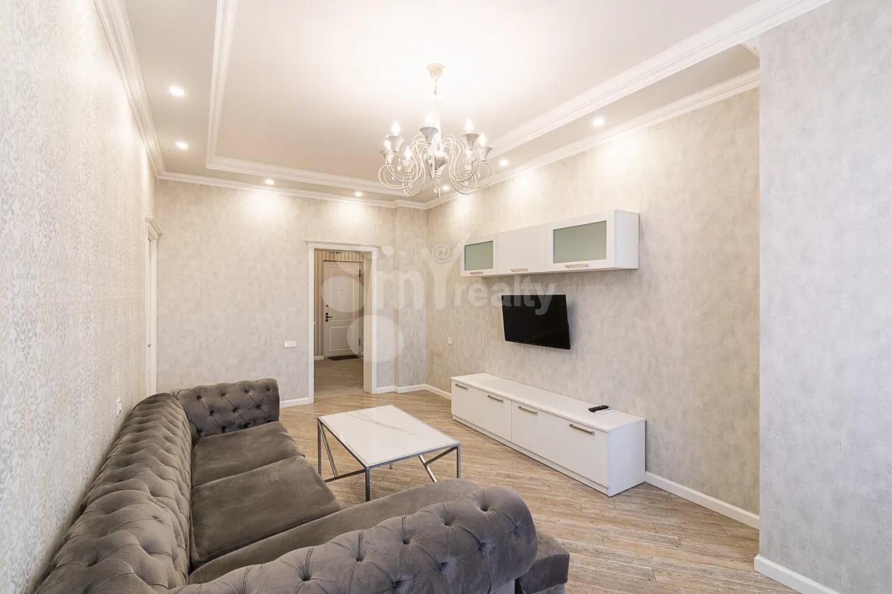 2 սենյականոց բնակարան  Վ.Փափազյան փող, Արաբկիր Երևան, 159652