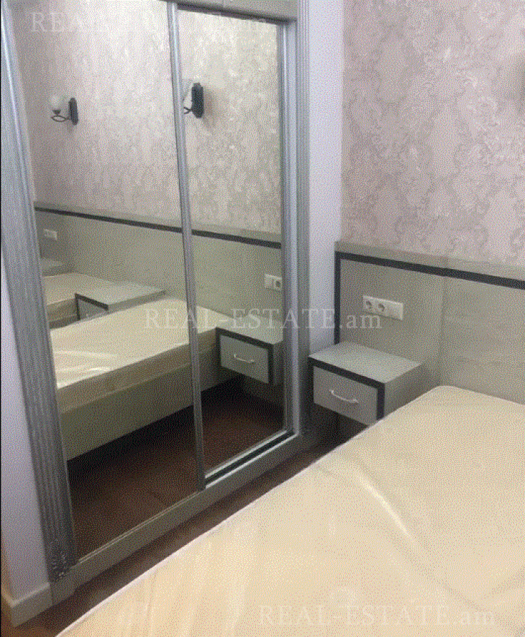 3 bedroom apartment for sale خیابان سایات نووآ, مرکز شهر ایروان, 99706