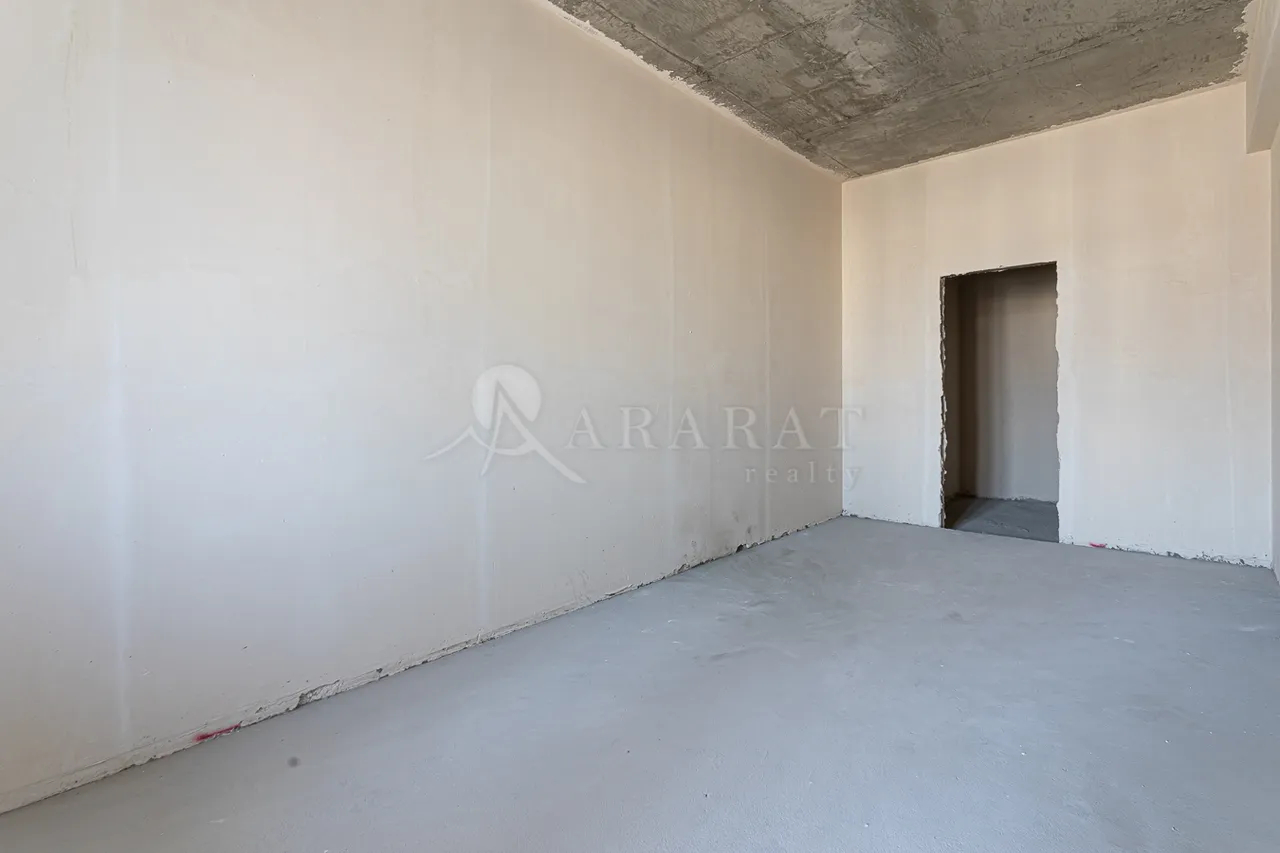 4 bedroom apartment for sale خیابان گِریبودوف, عربگیر ایروان, 157646