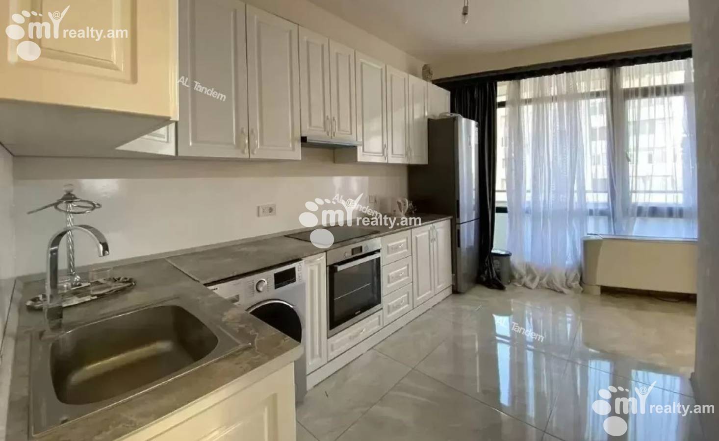3 bedroom apartment for sale Sayat-Nova Ave, Center Yerevan, 132823