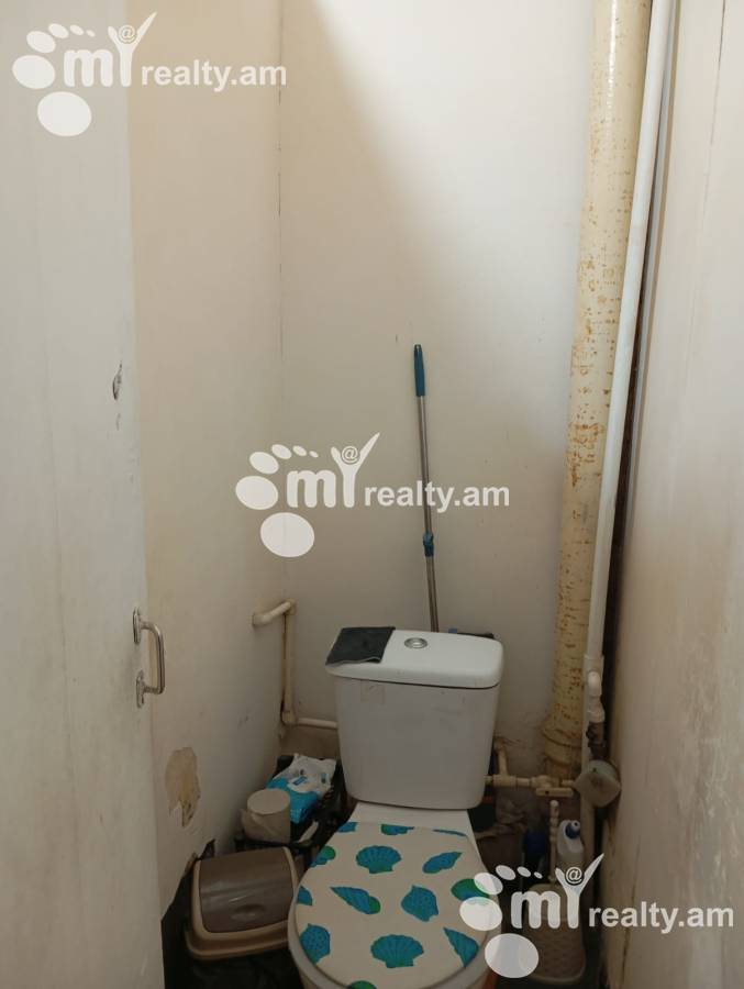 3 bedroom apartment for sale Hasratyan st., Adshapnjak Yerevan, 158054