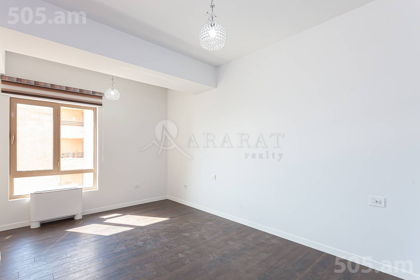 Снять 5 комнатную квартиру Лео ул, Центр Ереван, 153028