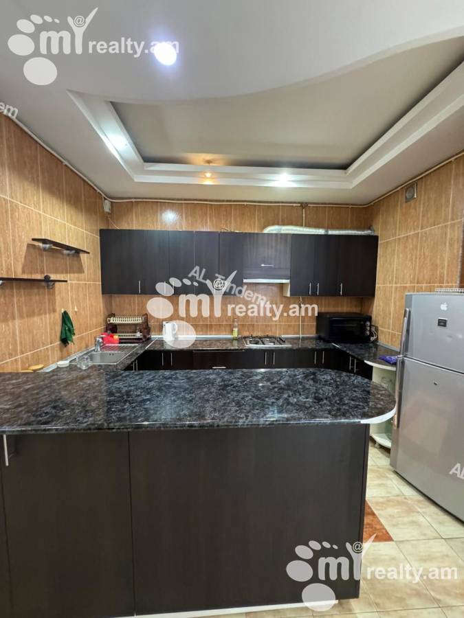 3 bedroom apartment for sale M.Khorenatsi St, Center Yerevan, 157198