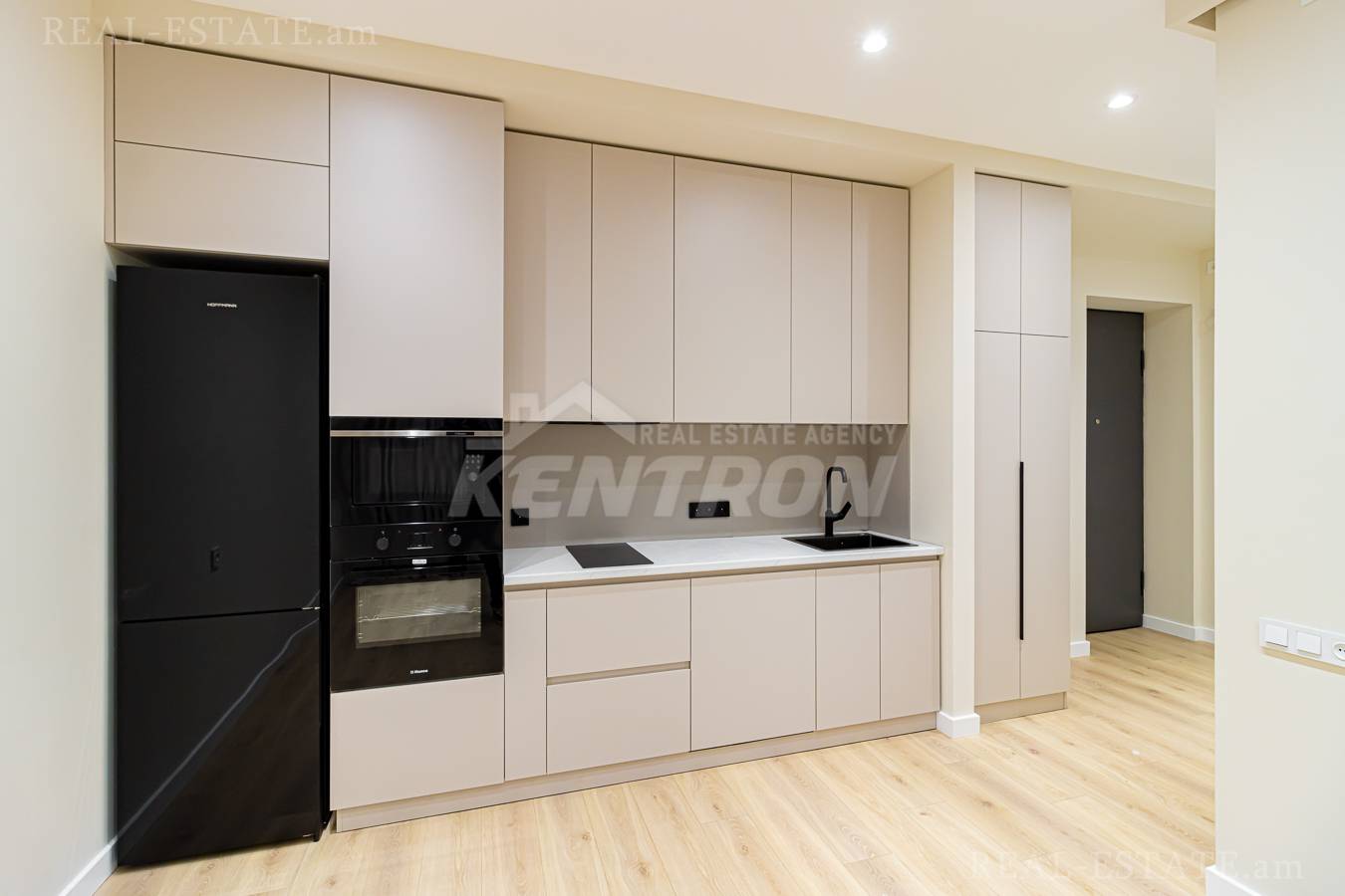 2 սենյականոց բնակարան  Հակոբյան փող, Արաբկիր Երևան, 154058