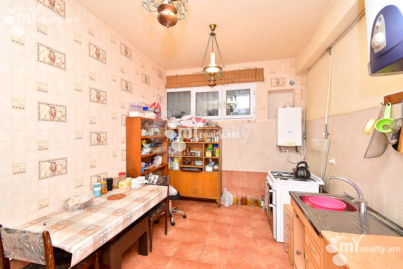 3 bedroom apartment for sale Antarayin St, Center Yerevan, 146938