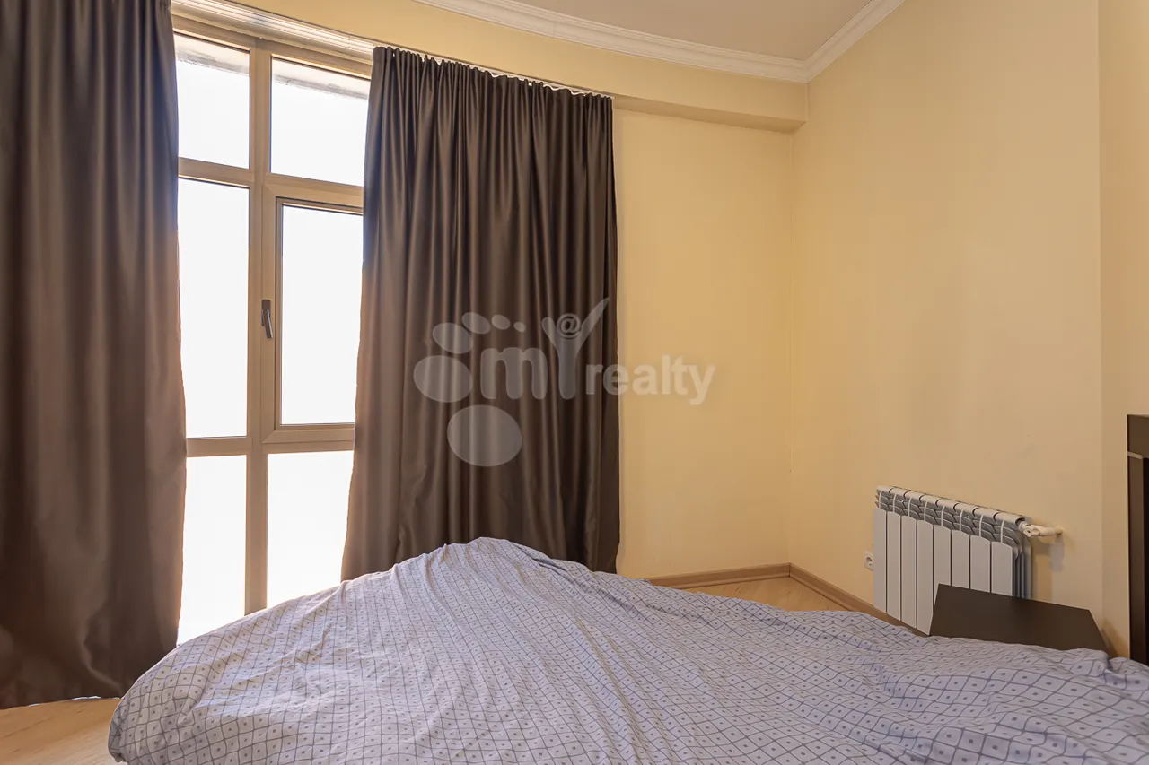 4 bedroom apartment for sale Antarayin St, Center Yerevan, 157846