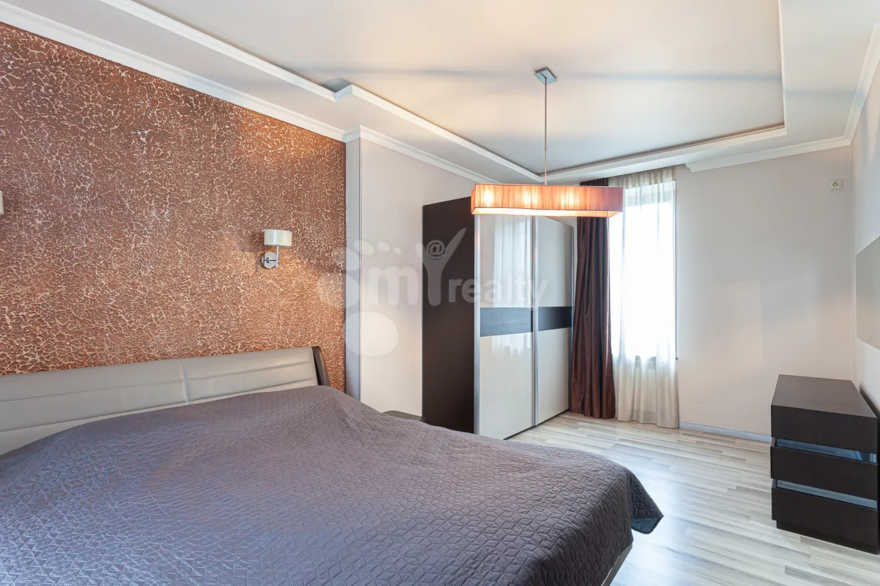 House for rent Aygedzor St, Arabkir Yerevan, 160939