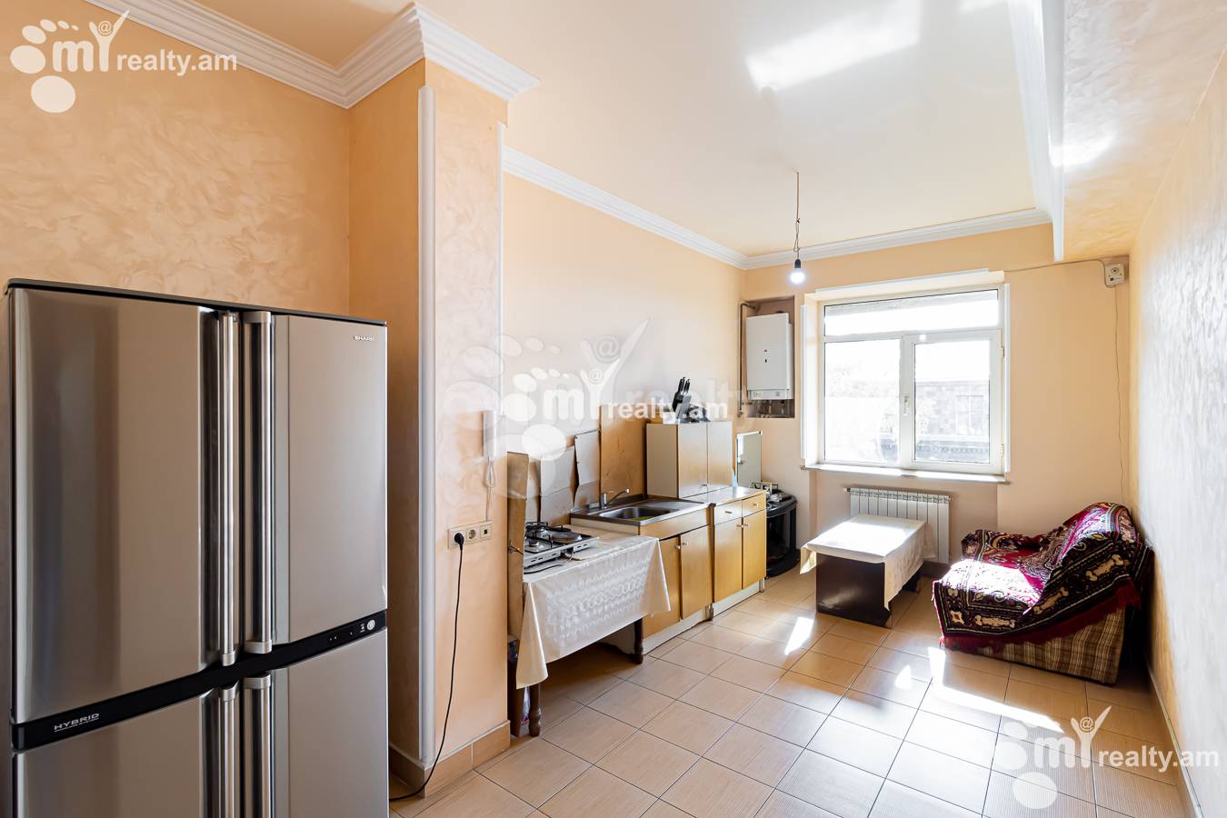 4 սենյականոց բնակարան  Գլինկայի փող, Կենտրոն Երևան, 154197