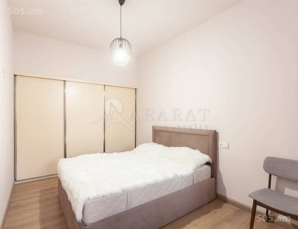 2-senyakanoc-bnakaran-vacharq-Yerevan-Center