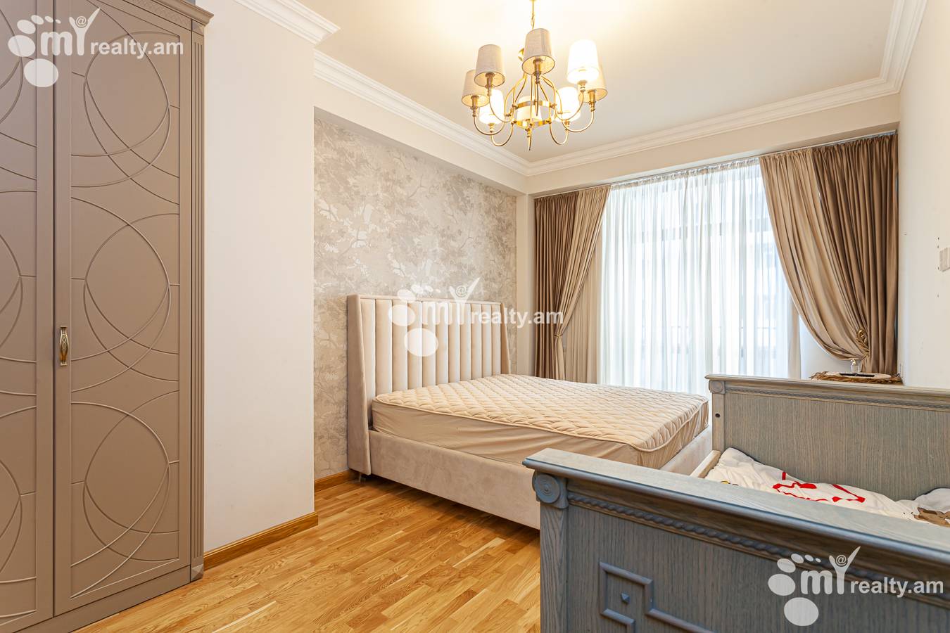 3 bedroom apartment for sale Sevak St, Qanaqer- Sejtun Yerevan, 154461