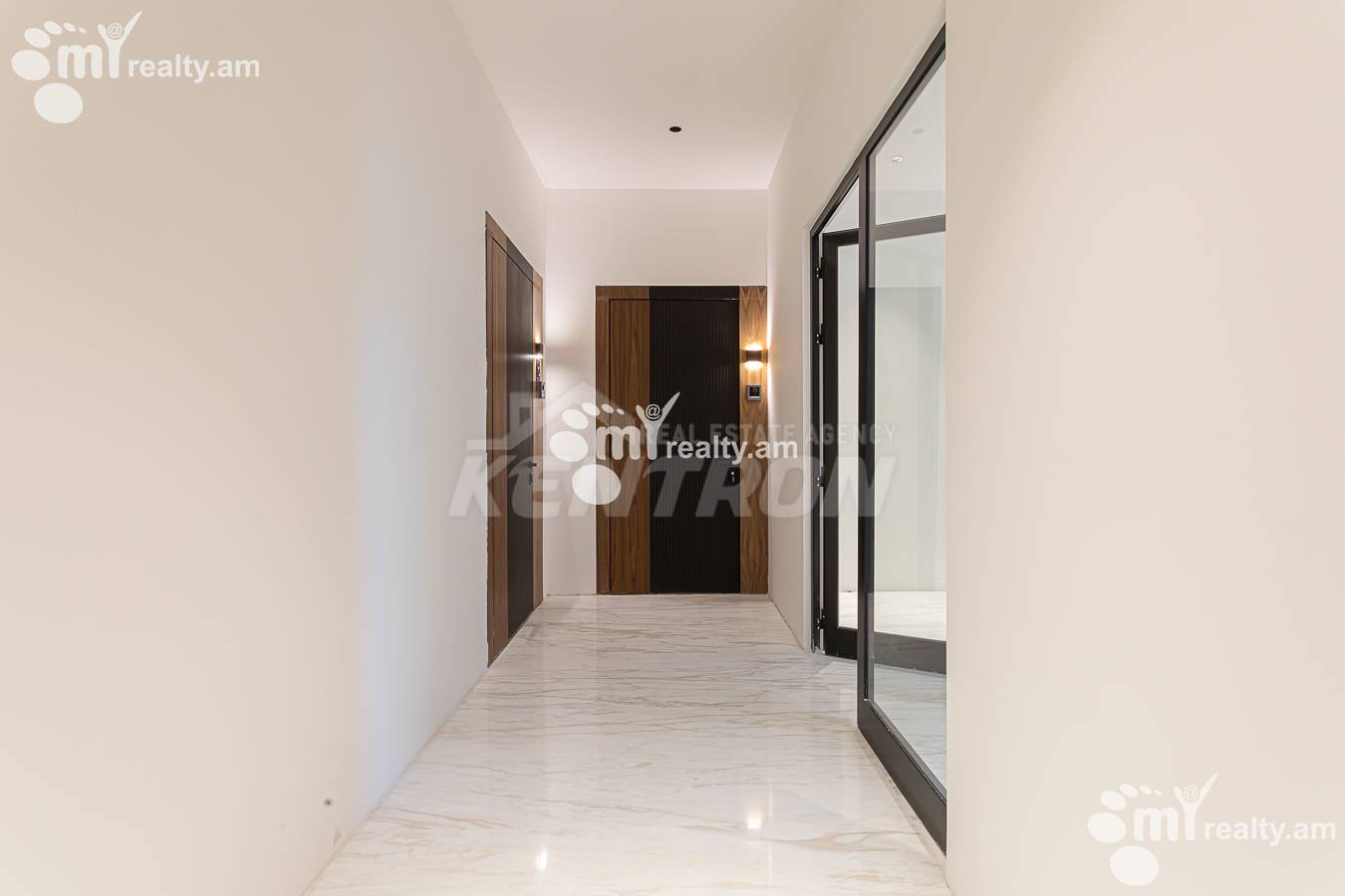 2 սենյականոց բնակարան  Գ. Հովսեփյան փող, Նորք-Մարաշ Երևան, 156820