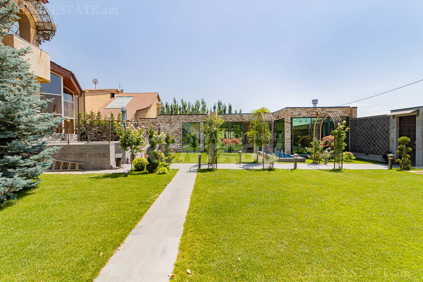 Առանձնատուն  Բագրևանդ թաղամաս, Նոր Նորք Երևան, 138410