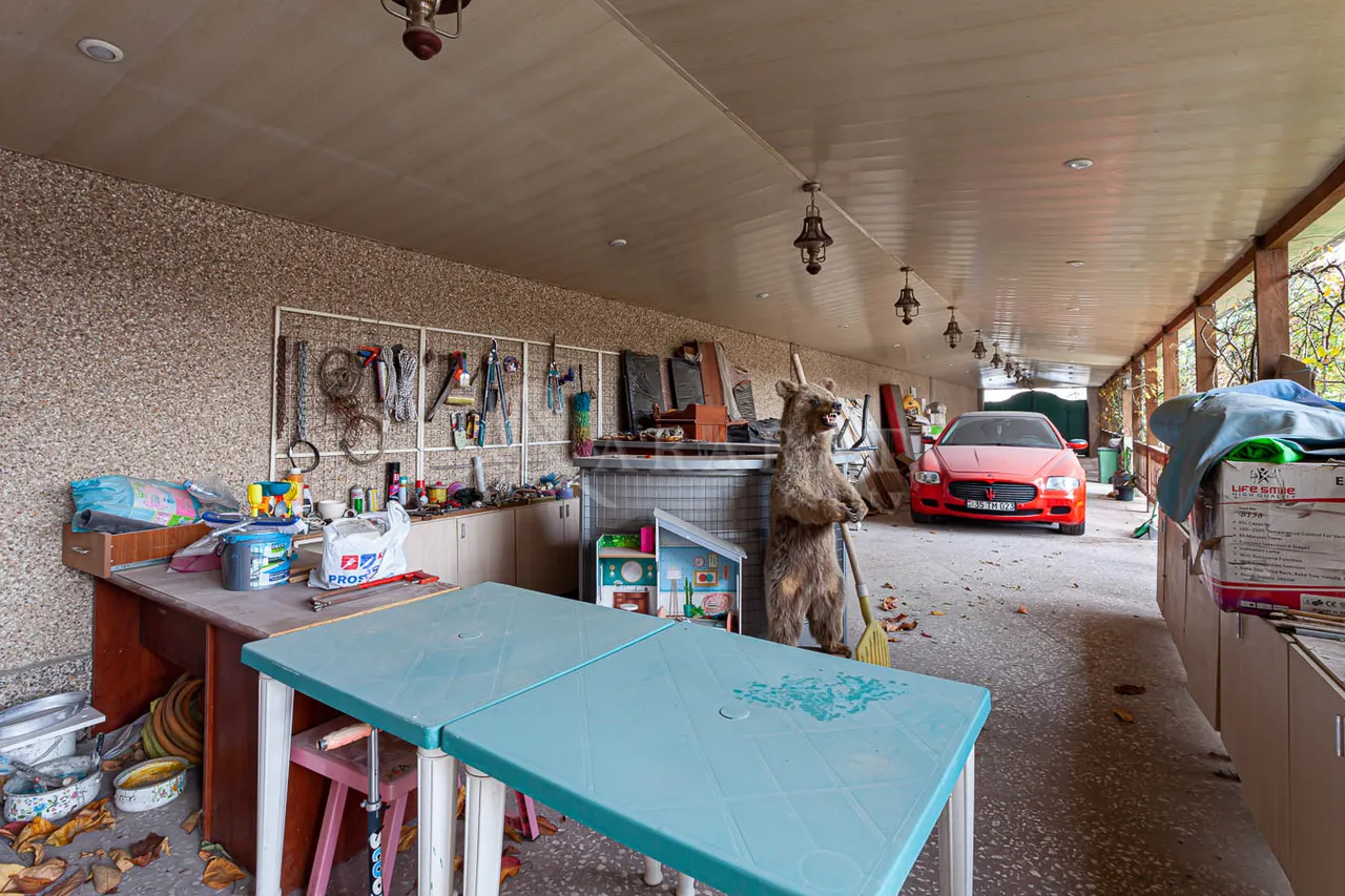 House for sale Pirumyans St, Davtachène Yerevan, 157262