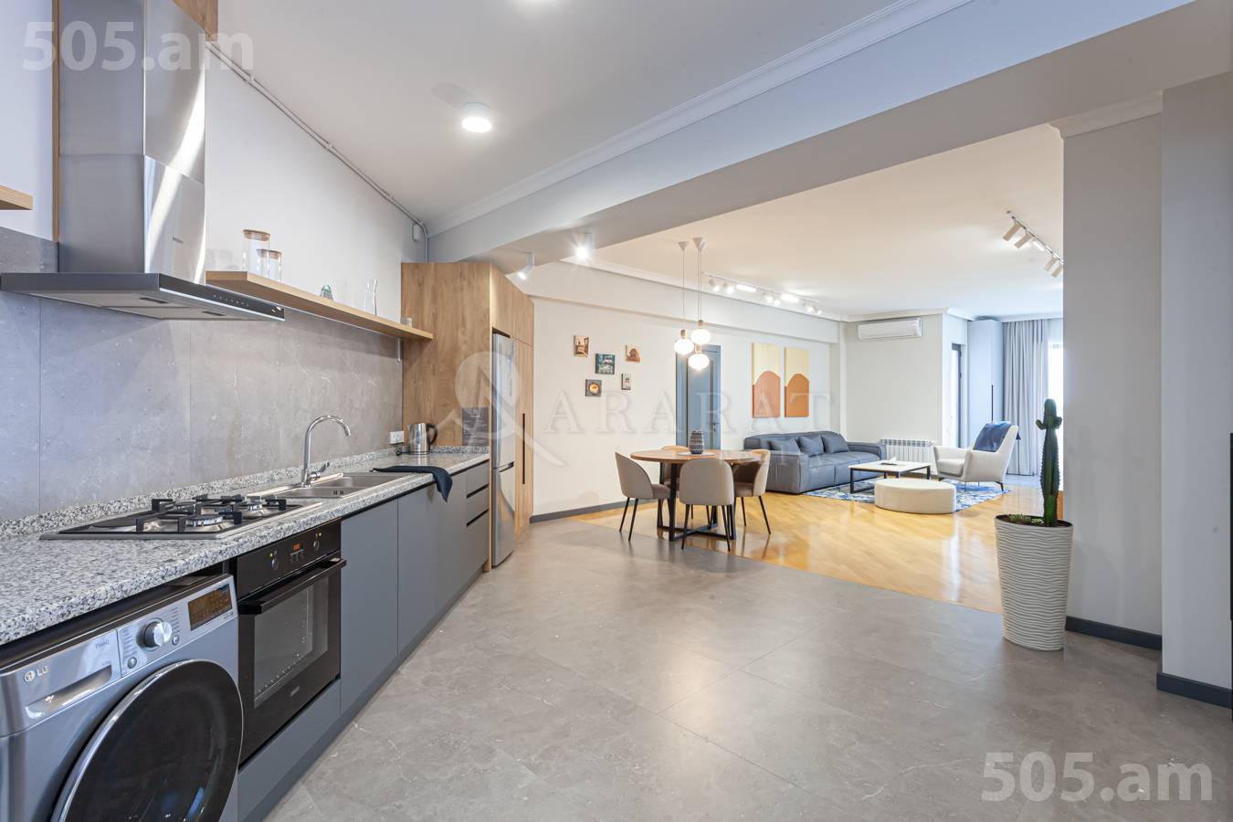 2 bedroom apartment for rent خیابان چارِنتس, مرکز شهر ایروان, 151832