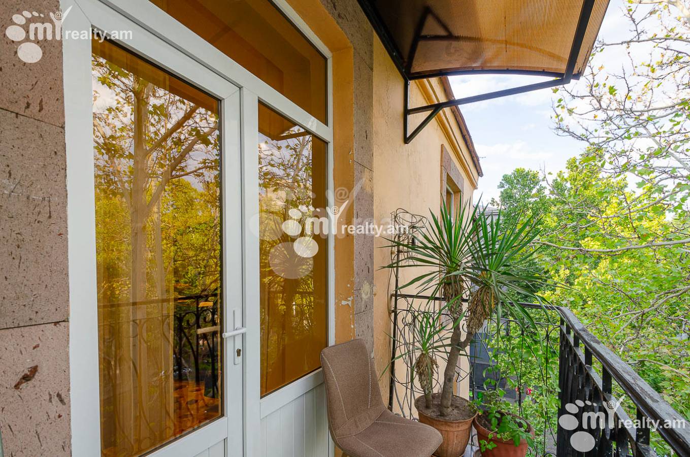 3 bedroom apartment for sale Mashtots Ave, Center Yerevan, 144890