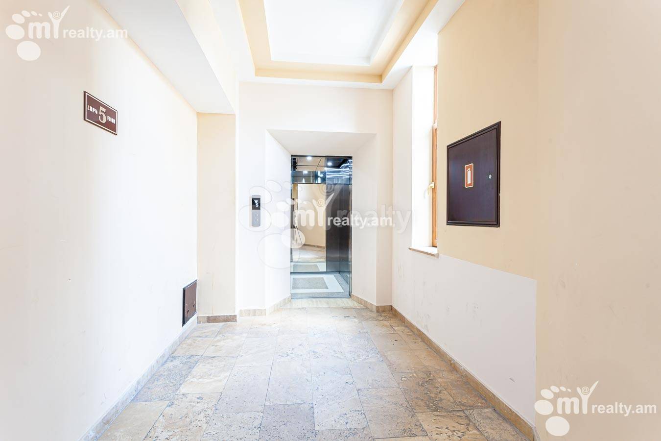3 bedroom apartment for sale Abovyan St, Center Yerevan, 155180