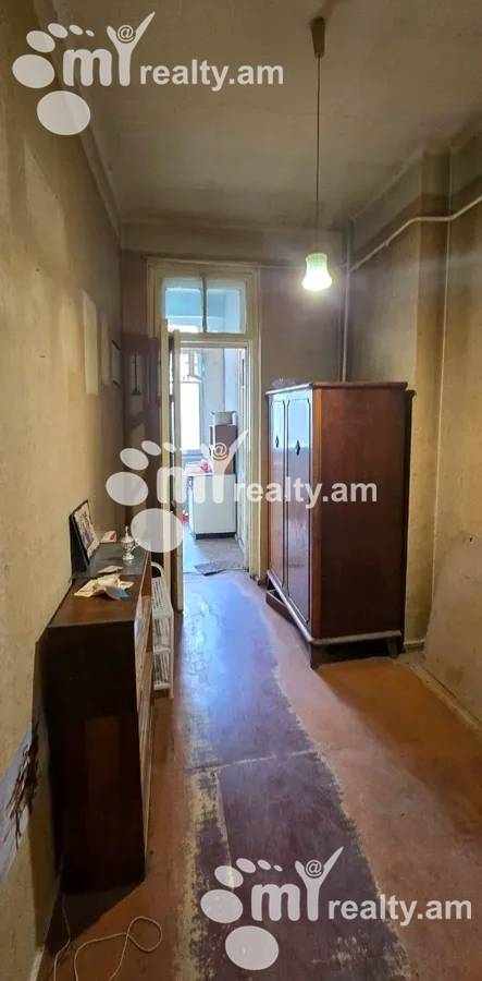 2 սենյականոց բնակարան  Ամիրյան փող, Կենտրոն Երևան, 160523