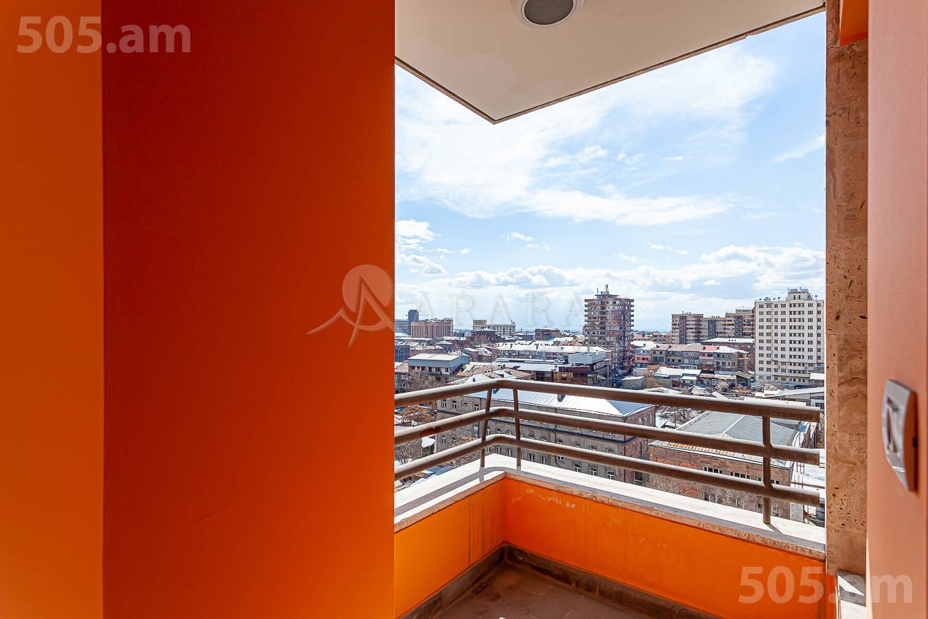 Снять 5 комнатную квартиру Лео ул, Центр Ереван, 153028