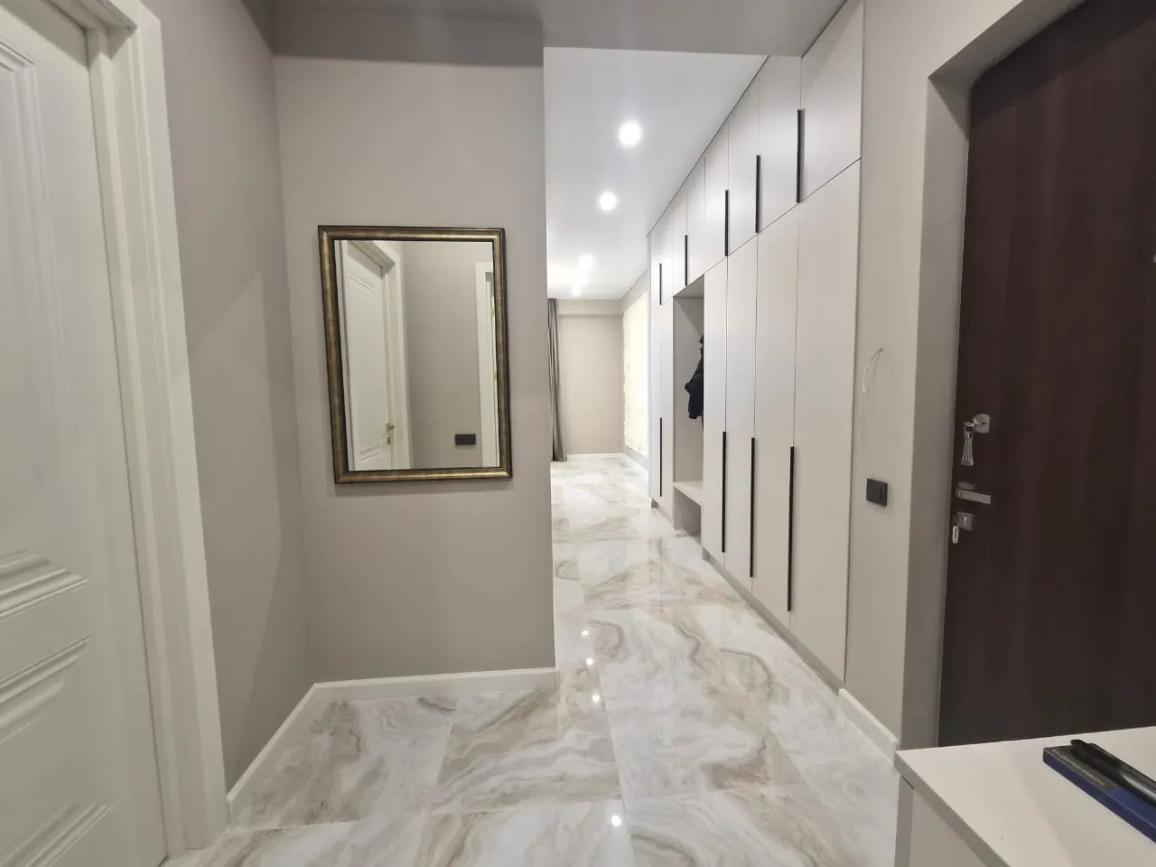 2 bedroom apartment for sale خیابان آرشاکونیاک, مرکز شهر ایروان, 158604