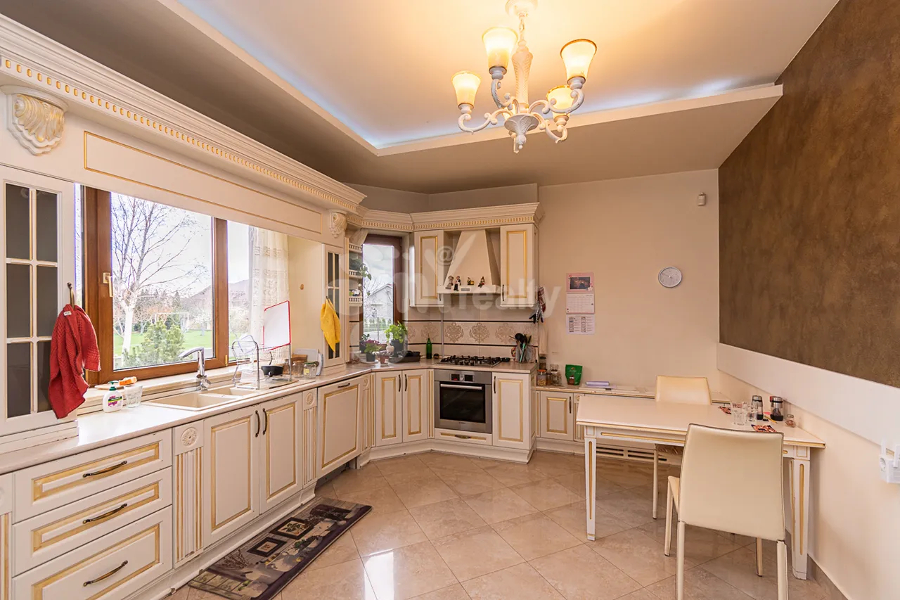 House for sale Arpa, واهاگنی ایروان, 160140