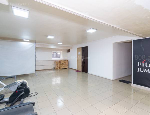komercion-vacharq-Yerevan-Center