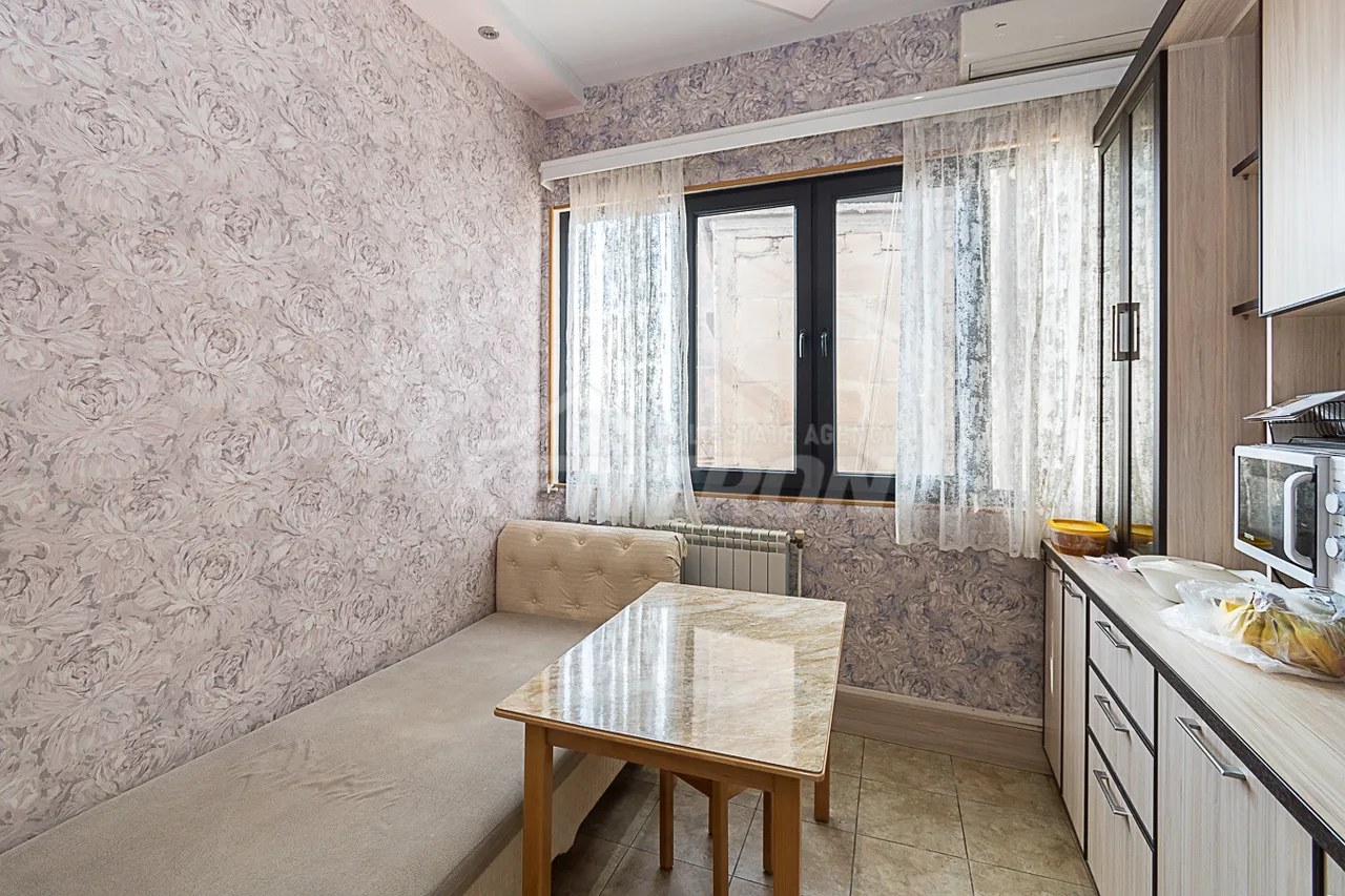 2 bedroom apartment for sale خیابان تیگران مِتس, مرکز شهر ایروان, 161885