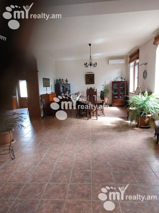 House for sale Tsarav Aghbyur St, Awan Yerevan, 156742