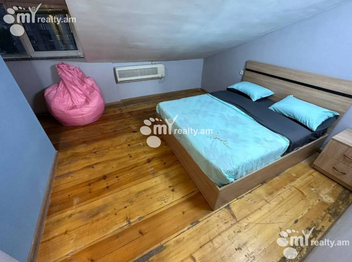 4 սենյականոց բնակարան  Հանրապետության փող, Կենտրոն Երևան, 132509