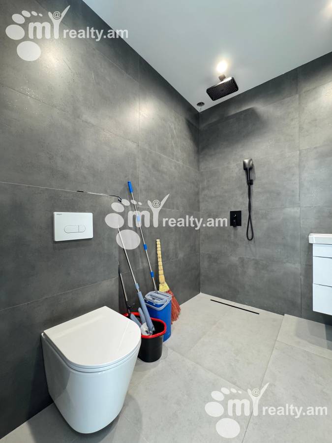 House for sale Zovuni dis, زوونی کوتایک, 160132