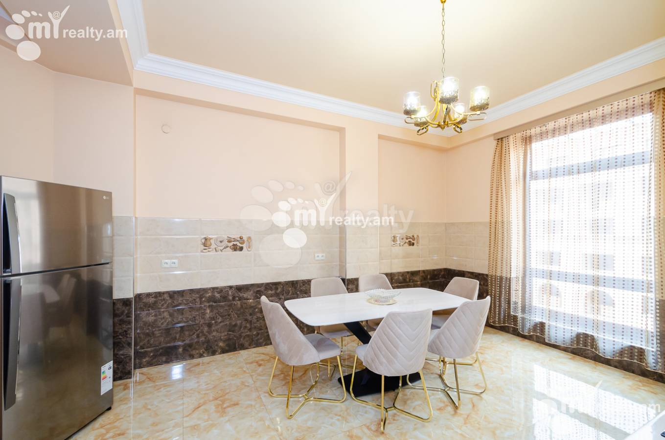 4 սենյականոց բնակարան  Հյուսիսային պող, Կենտրոն Երևան, 143731