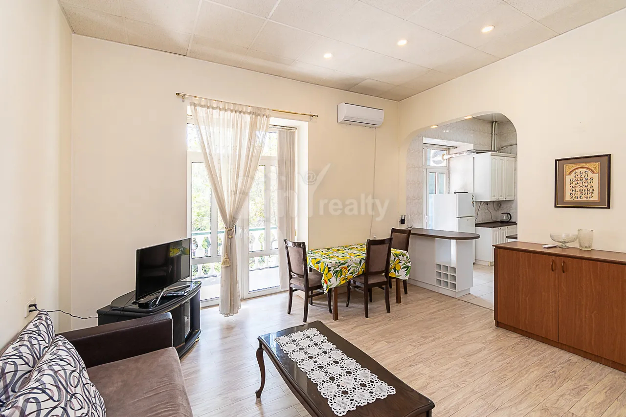 2 bedroom apartment for rent Moskovyan St, Center Yerevan, 161619