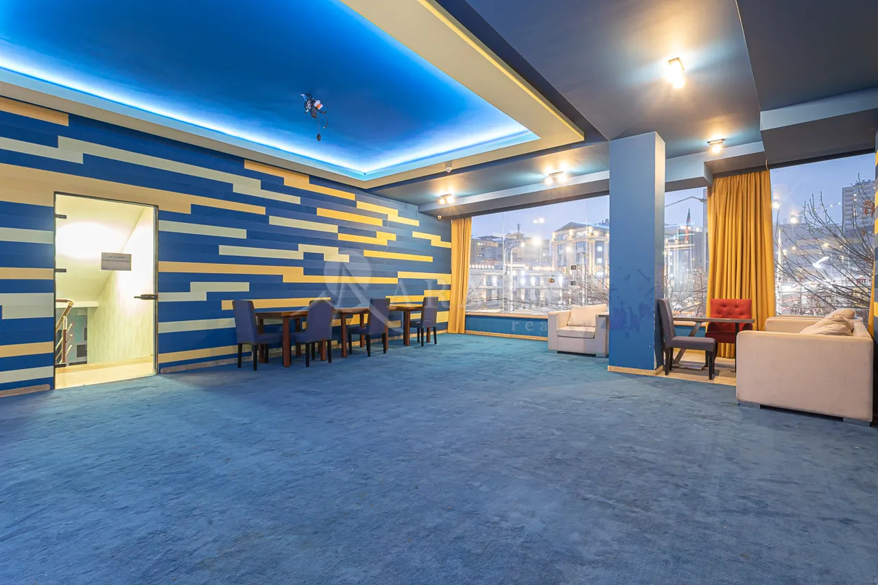 Commercial property for sale Shiraz St, Adjapnyak Yerevan, 158296