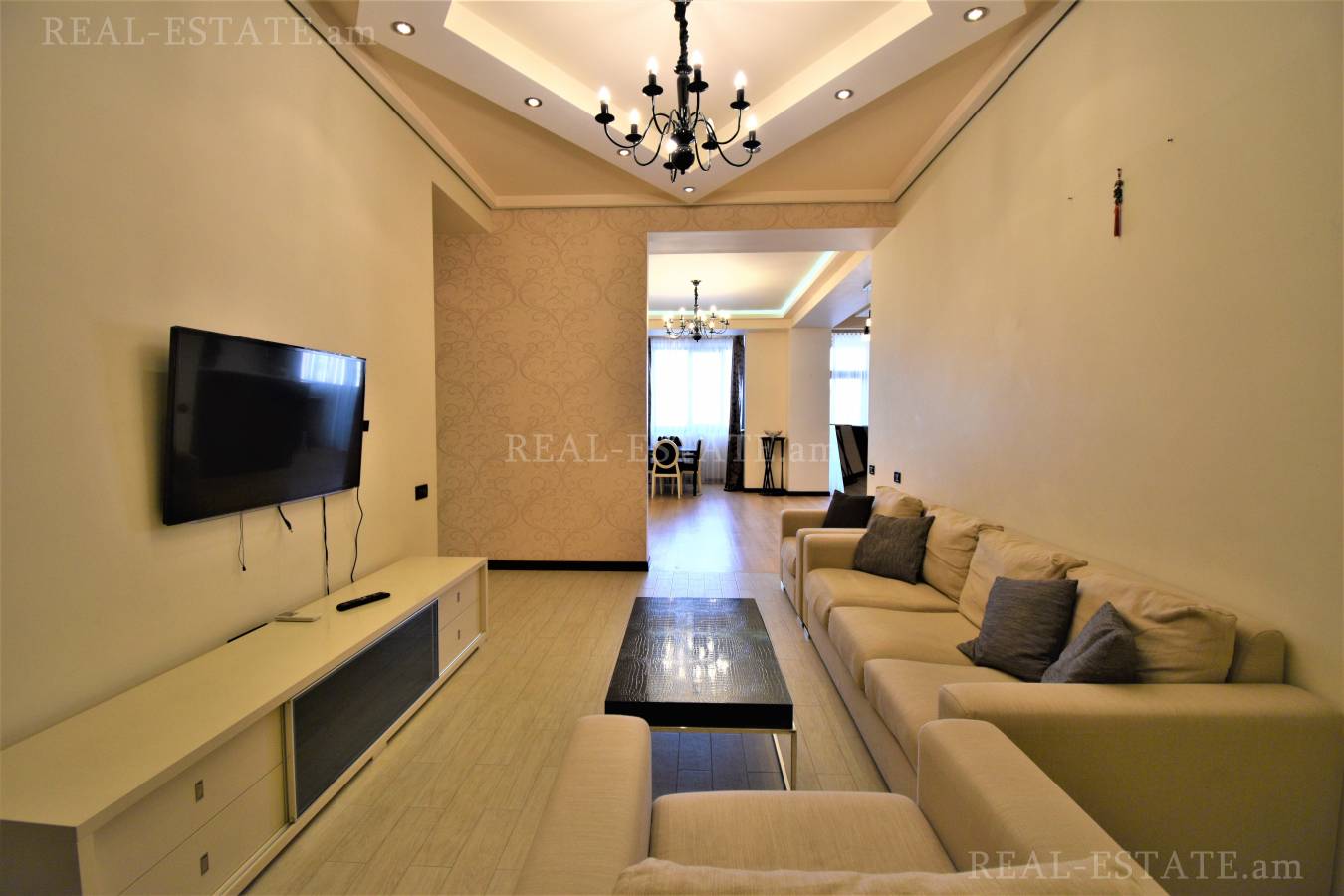 4 bedroom apartment for sale خیابان کِری, عربگیر ایروان, 118217