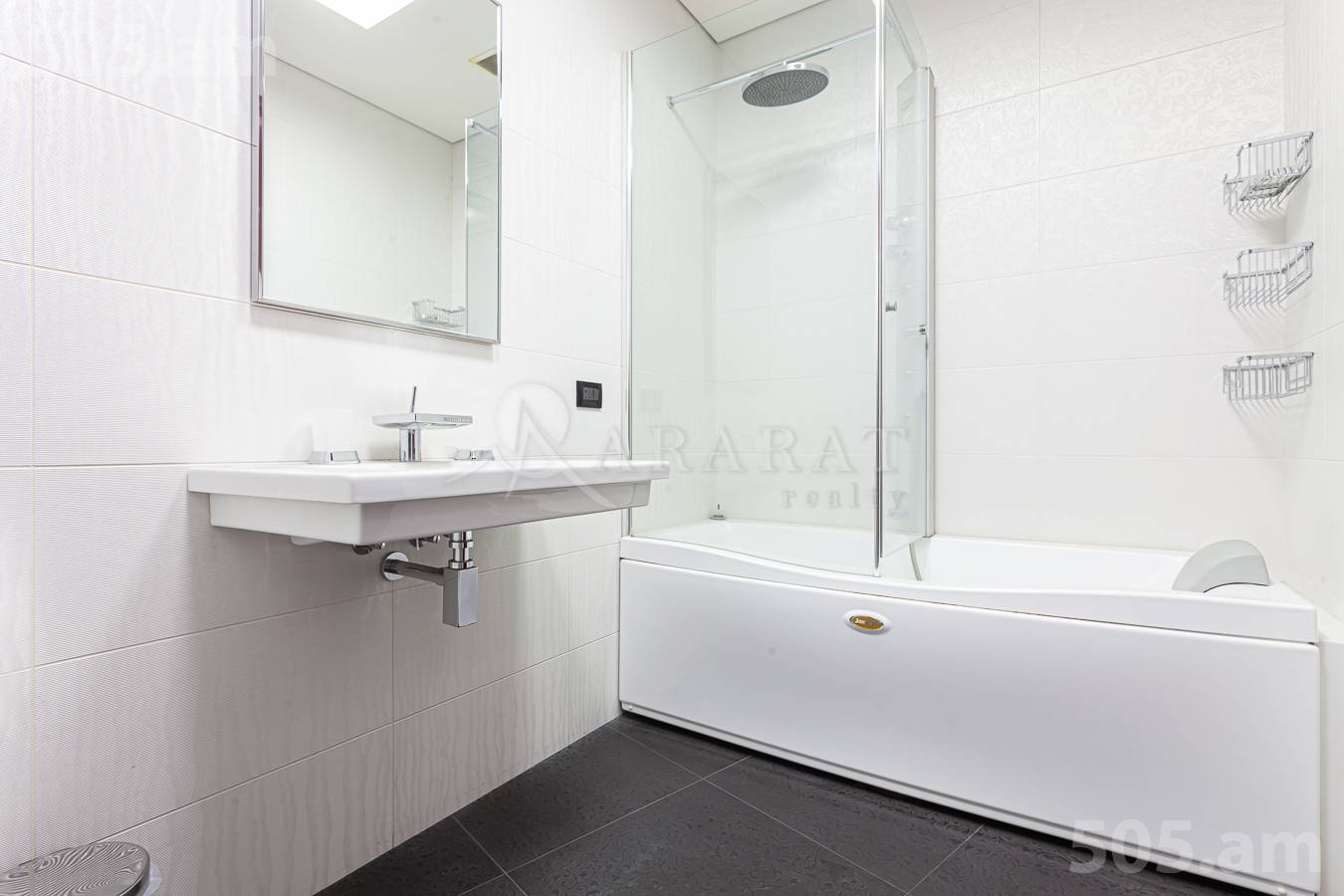 Купить 4 комнатную квартиру Северный пр, Центр Ереван, 154633