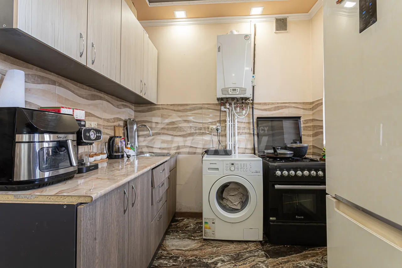 House for sale Paruyr Sevak dis. 1st street, Avan Yerevan, 158500