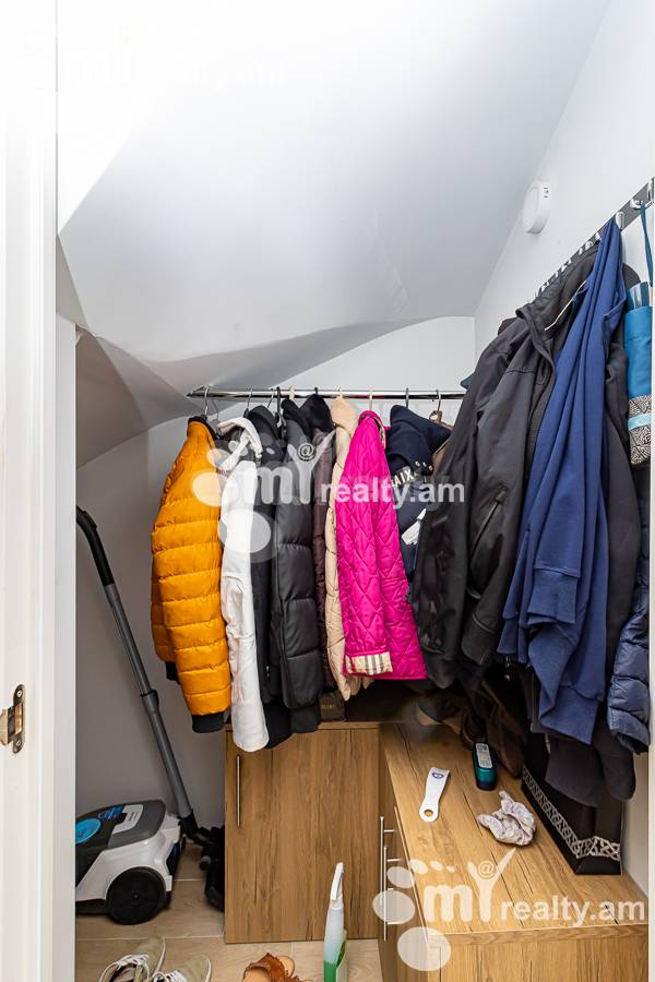 House for sale خیابان میکویان, داوتاشِن ایروان, 138832