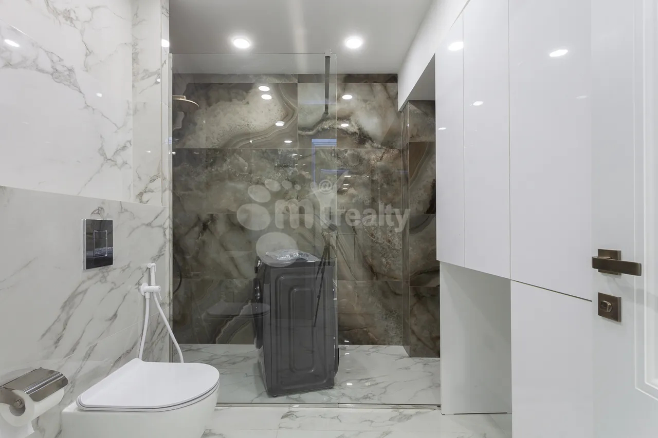 3 bedroom apartment for rent Komitas Ave, Arabkir Yerevan, 160854