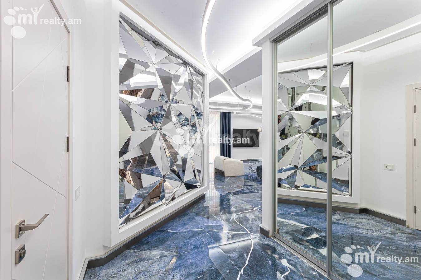 3 bedroom apartment for sale Antarayin, G.Emin St, Center Yerevan, 153792